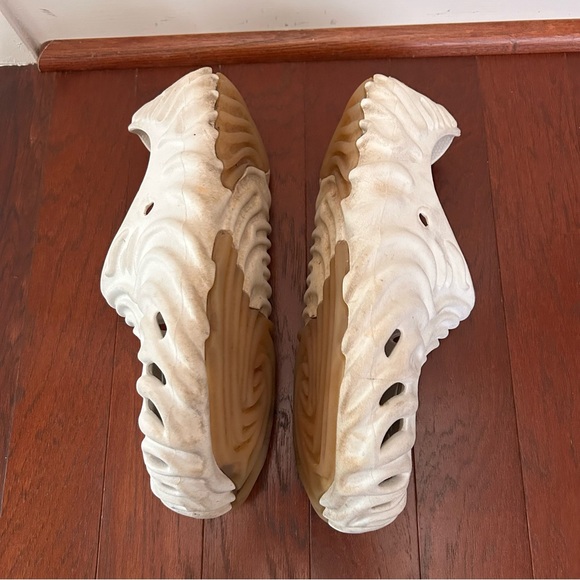 Salehe Bembury x Pollex Clog Crocs
Stratus Mens Size 12 Spunge no straps - Picture 4 of 8